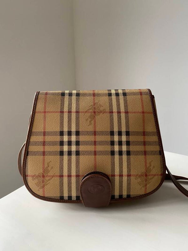 Burberry crossbody