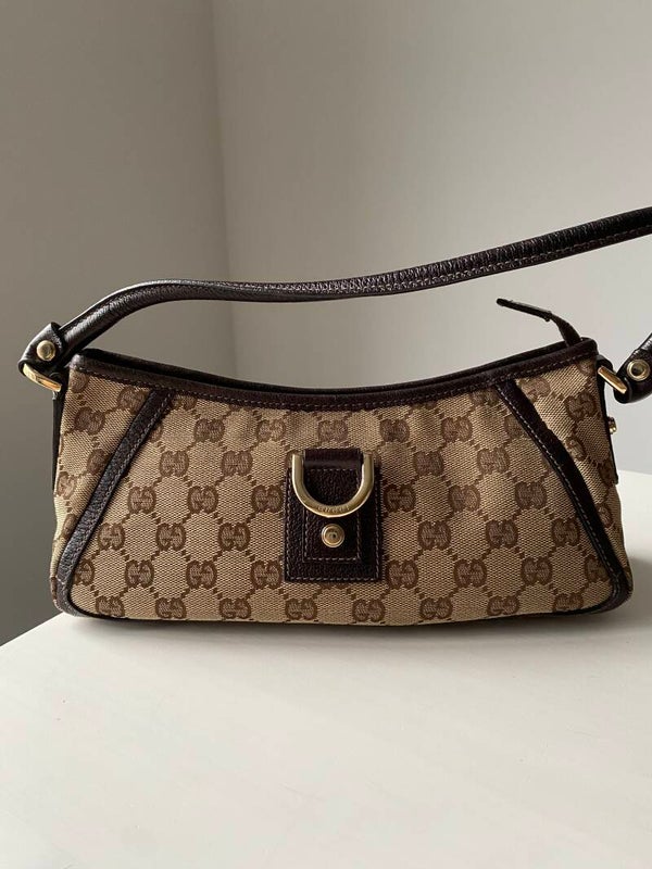 Gucci abbey D ring pochette
