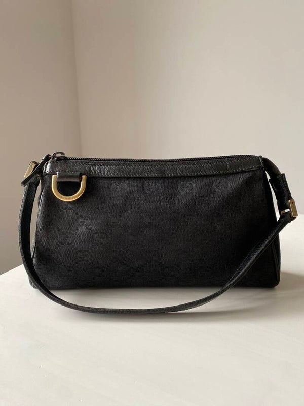 Gucci D ring pochette