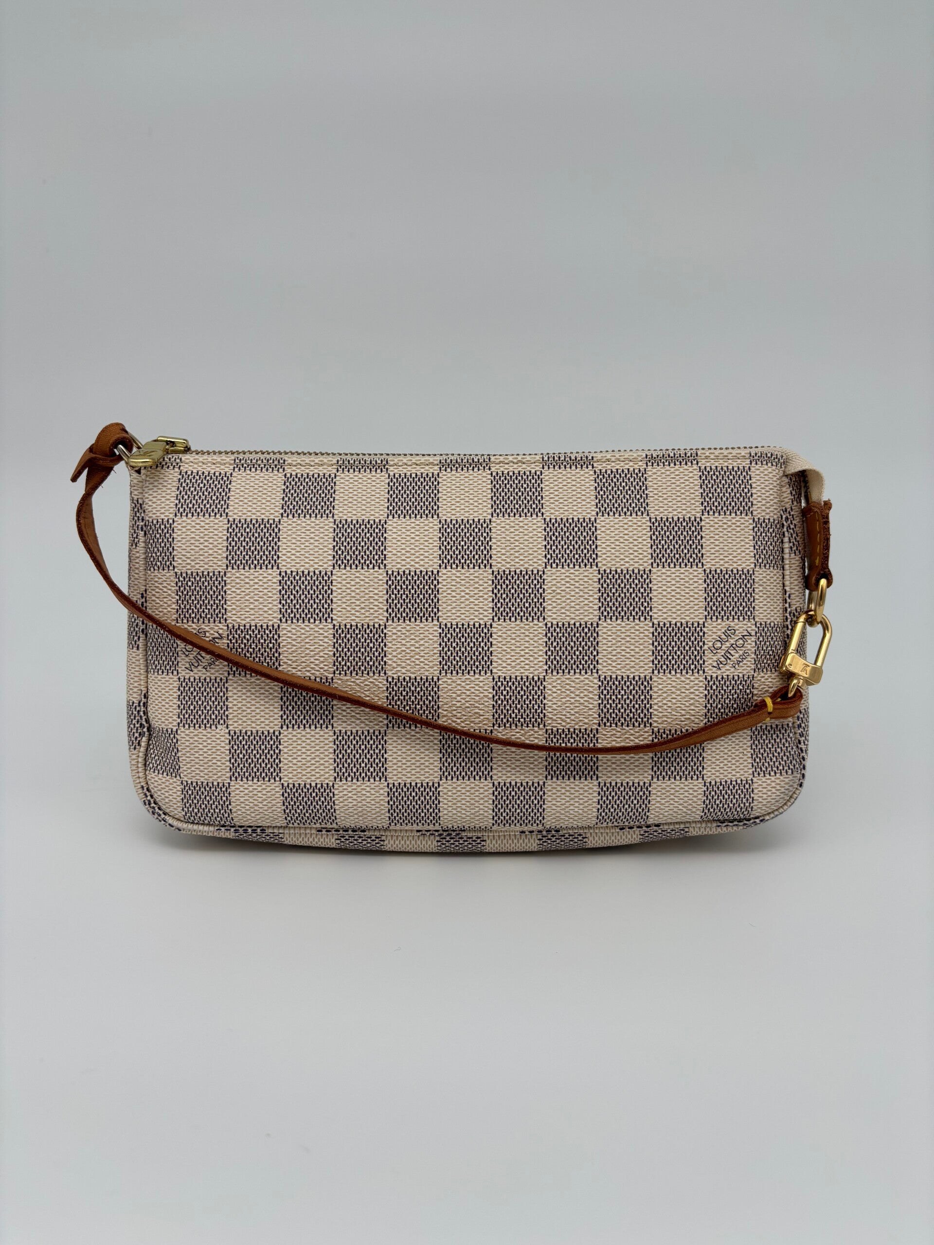 Louis Vuitton pochette accessoires