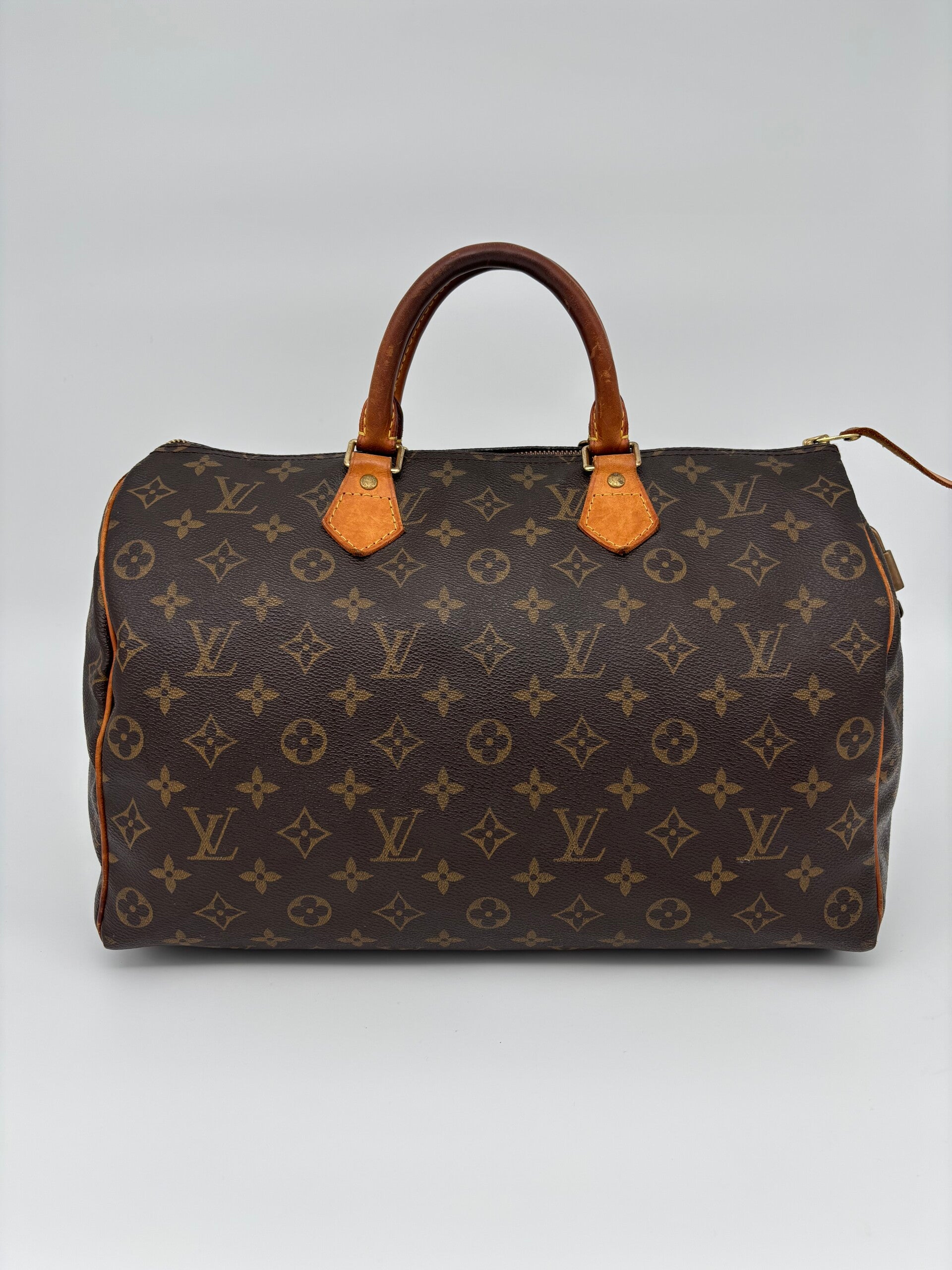 Louis Vuitton Speedy 35