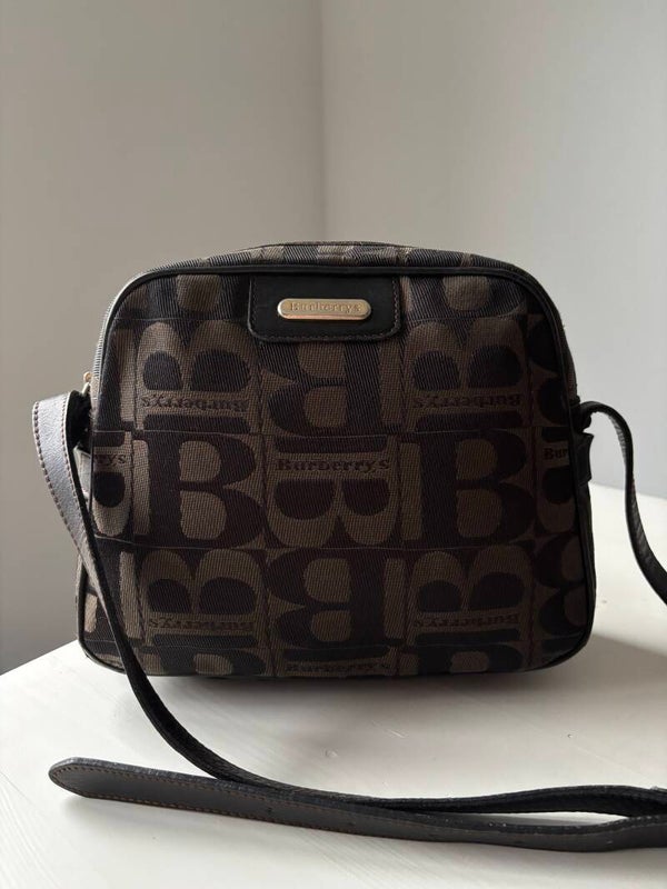 Burberry crossbody