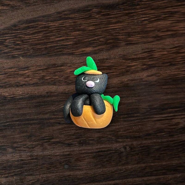 Magnet Katze im Kürbis