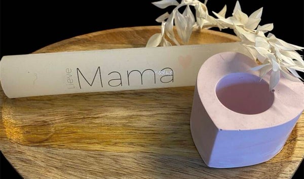 Kaars in standaard voor de liefste mama