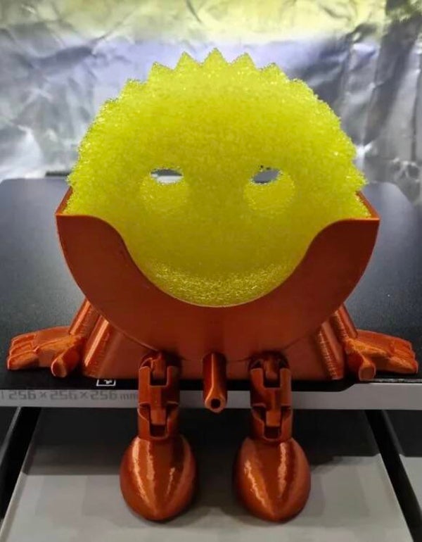 Scrub daddy holder