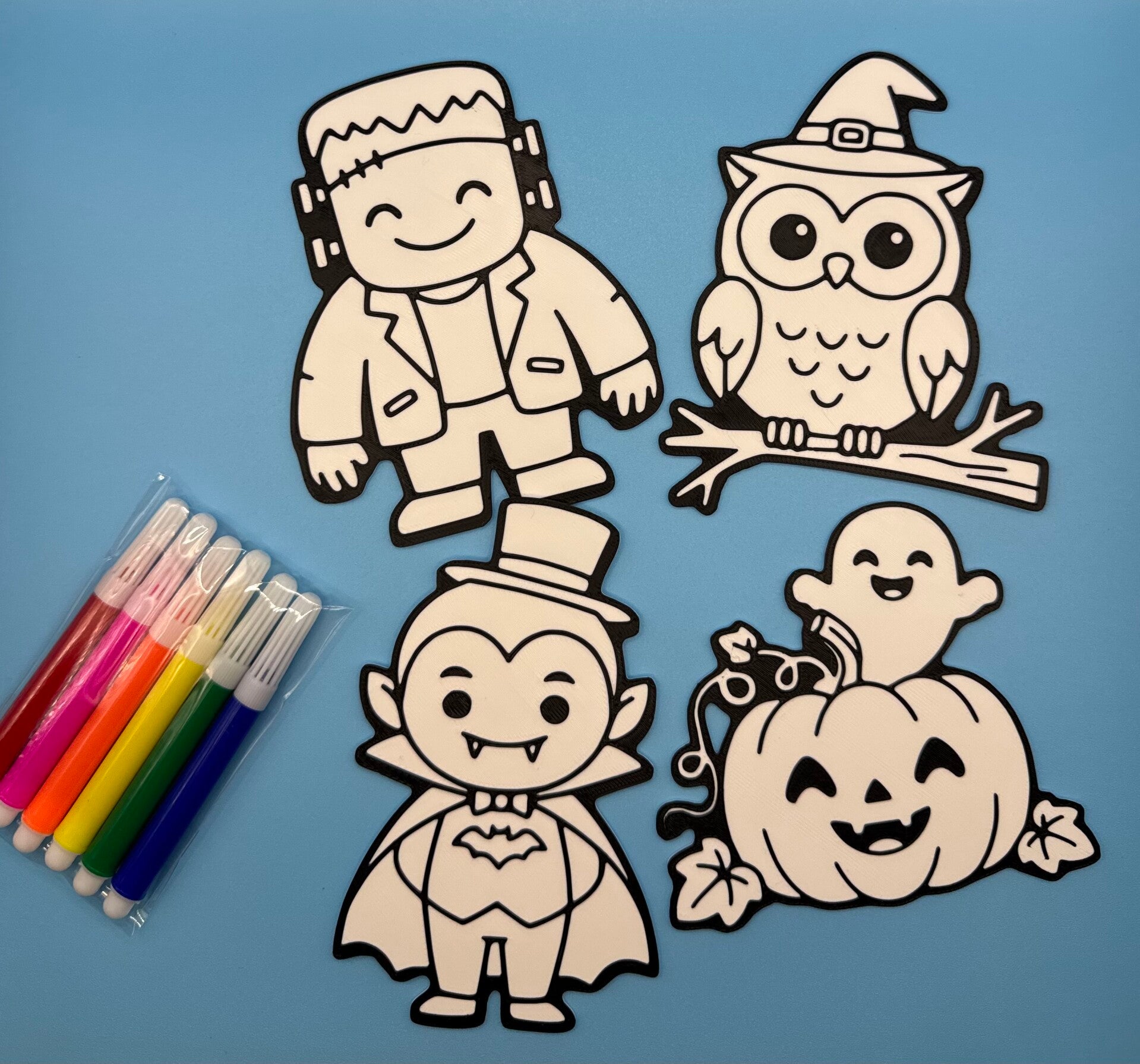 Halloween Friends - Color Your Own