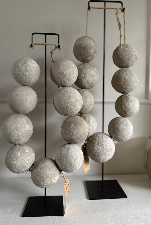 Cotton ballen ketting bruin