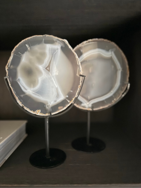 Agaatschijf op statief