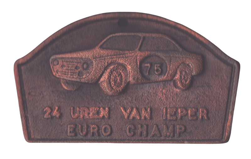 1975pnggg-standard-y4q2zh.png
