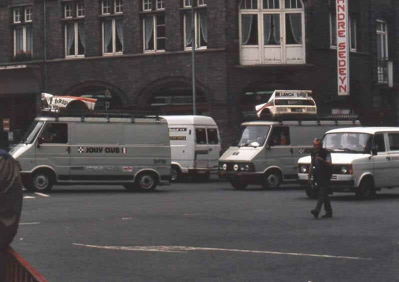 1983ieper-standard.jpg