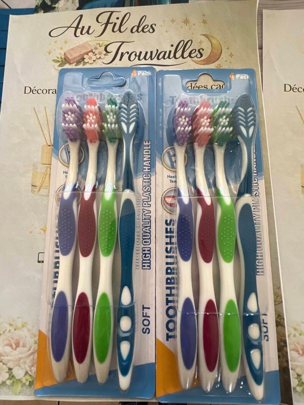 Brosse à dent ( Lot de 4 )
