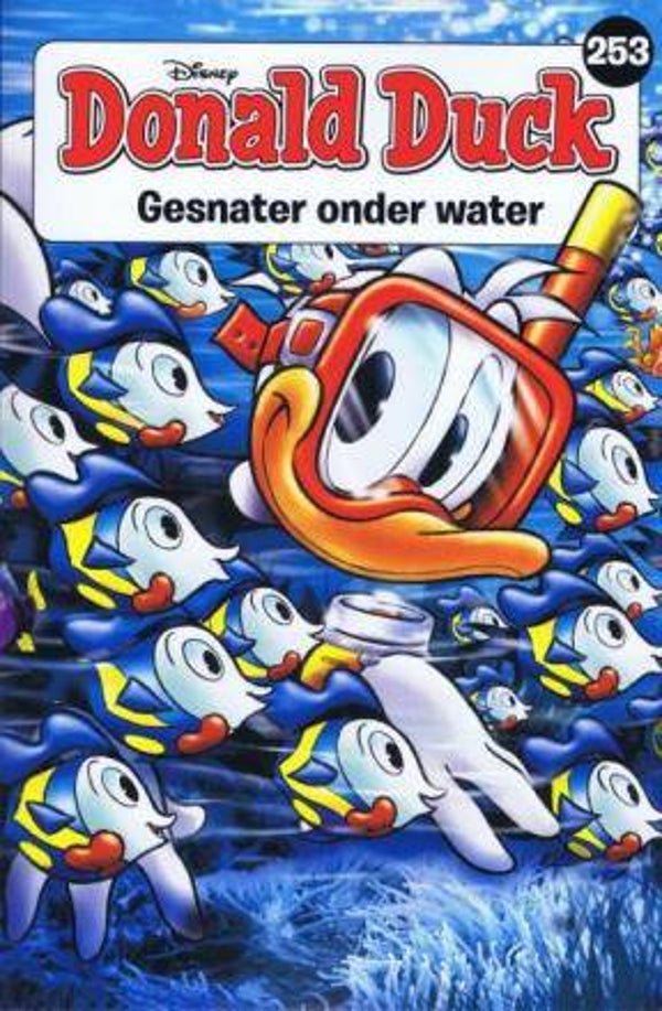253. Gesnater onder water