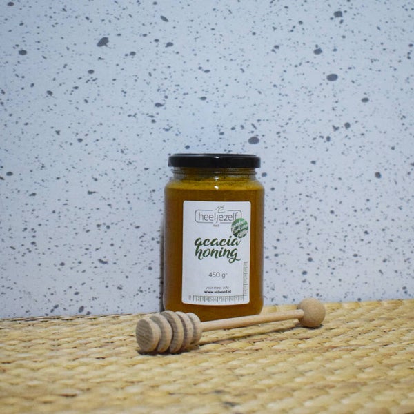 Acaciahoning met gember, kurkuma en zwarte peper