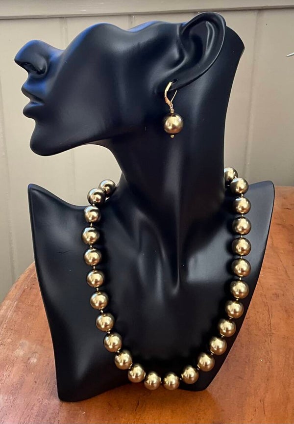 14mm Shell Pearl Bronze Necklace