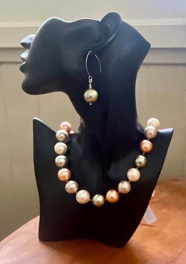 16mm Shell Pearl Necklace: Orange/Sage Green/Champagne