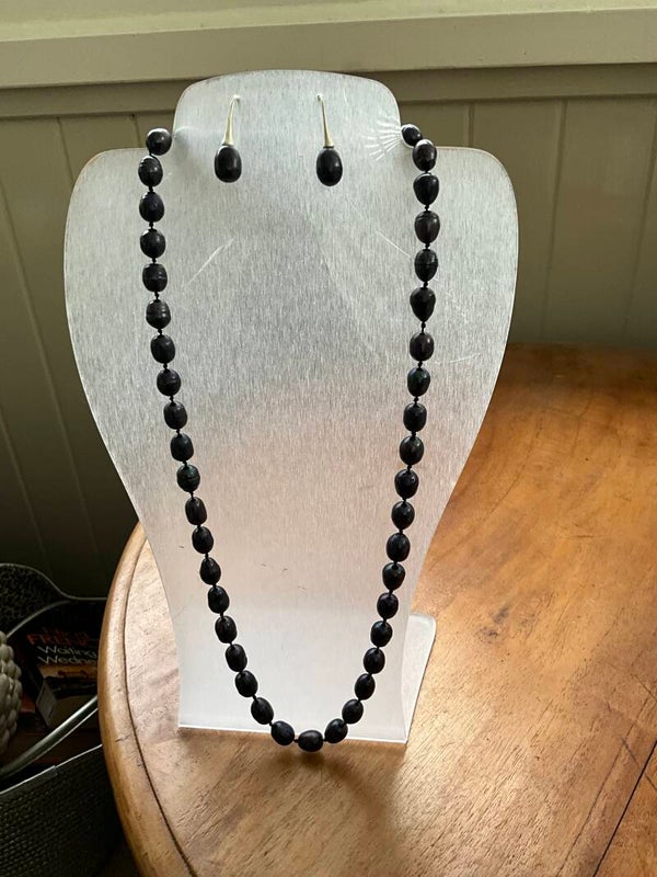 Freshwater Black Rice shape Pearl Necklace