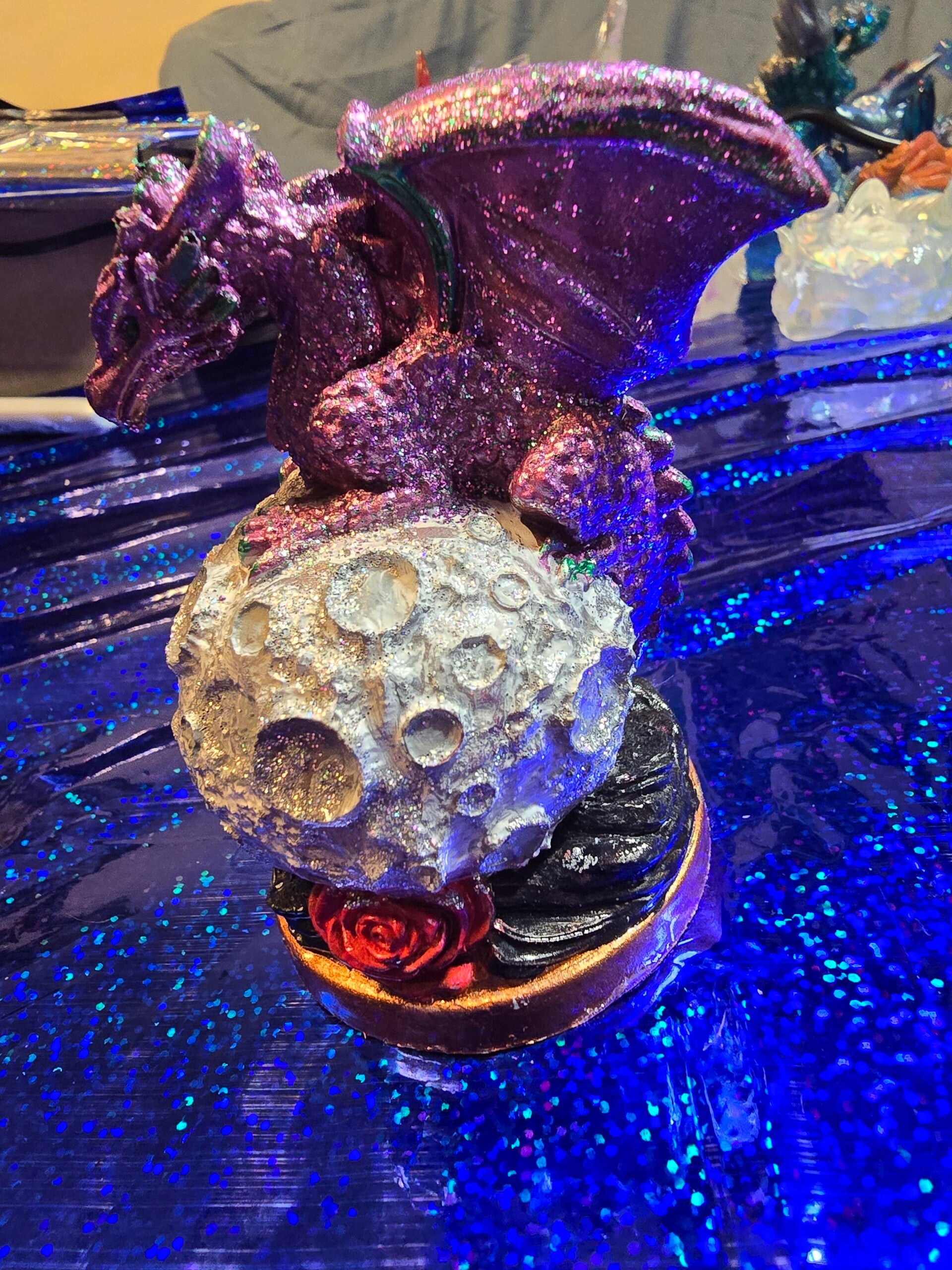 Dragon globe