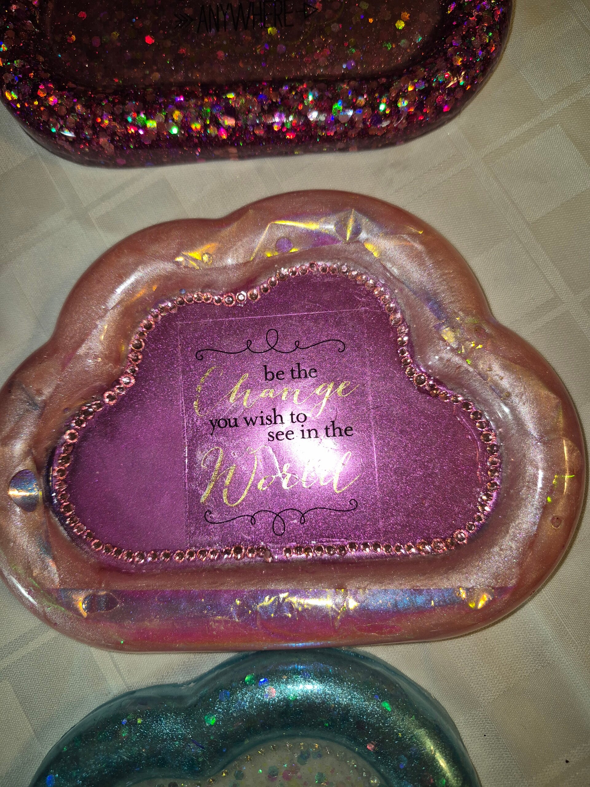 Cloud shaped tray
