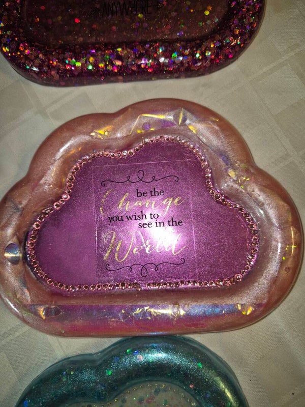 Cloud shaped tray