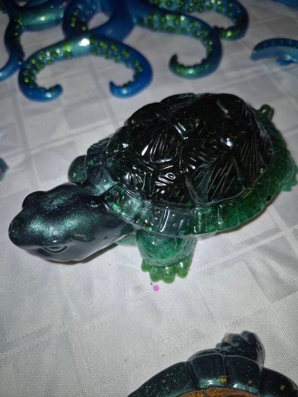 Small turtles