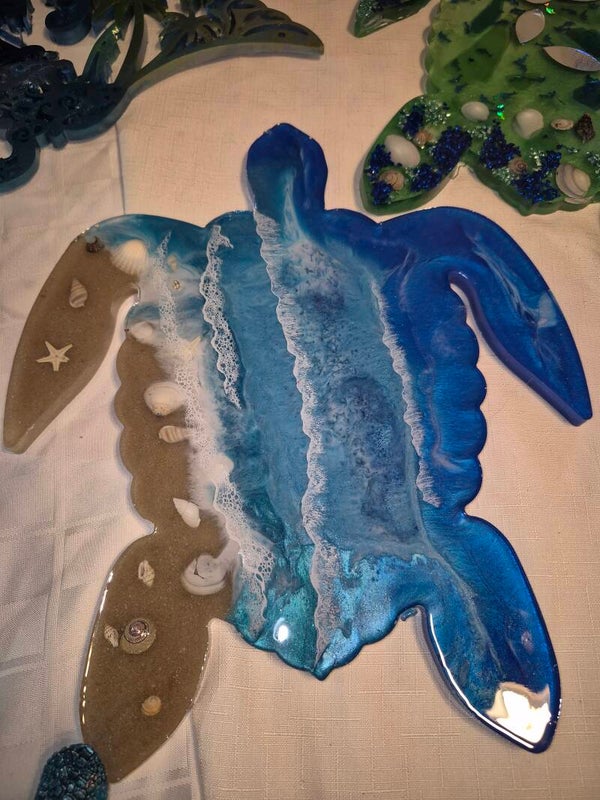 Large sea turtles tray