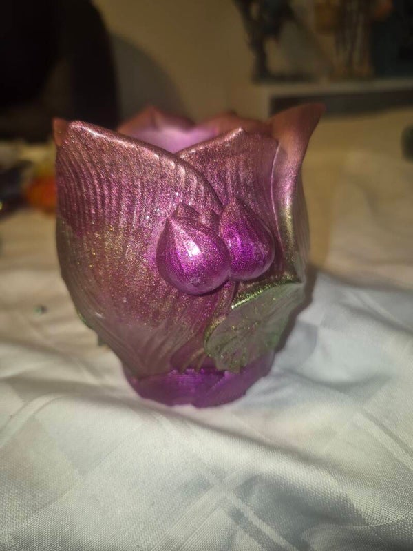 Tulip planter