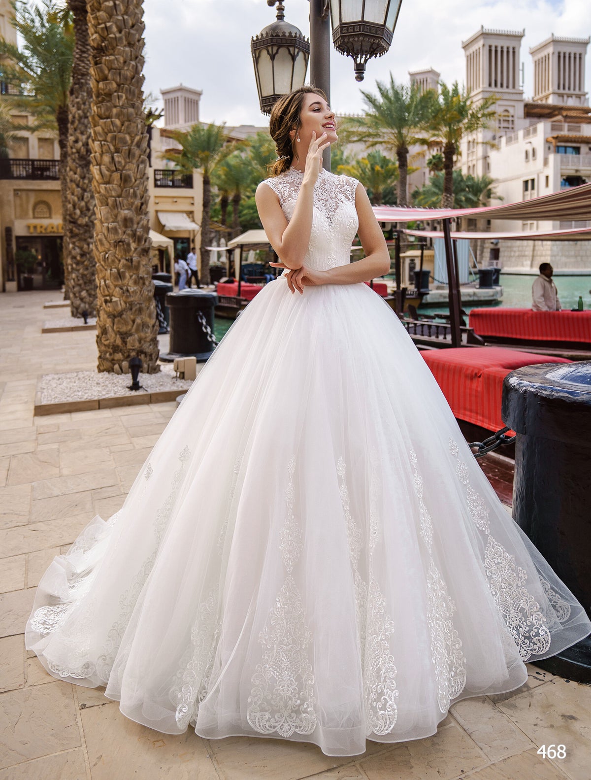 Model 468 | Bridal chic
