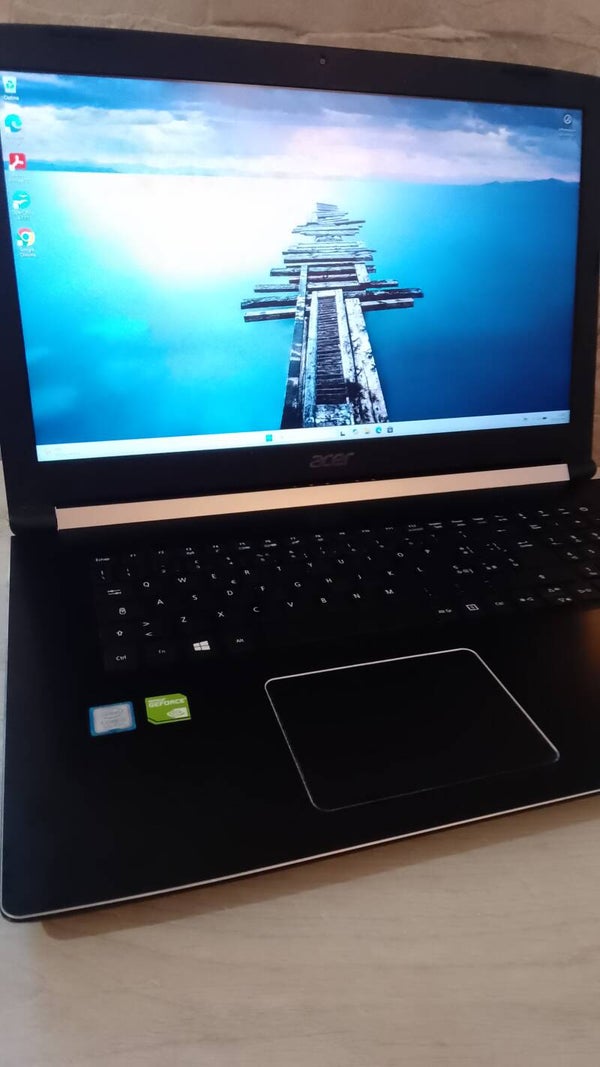 ACER ASPIRE A517 17" I5 8TH 20GB DDR4 NVME 256GB+ SSD 256GB NVIDIA GEFORCE MX130 2GB