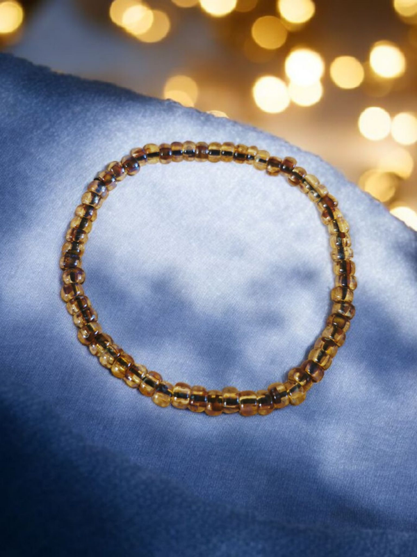Bracelet en Perles de Verre Chinoises – Ambre Doré