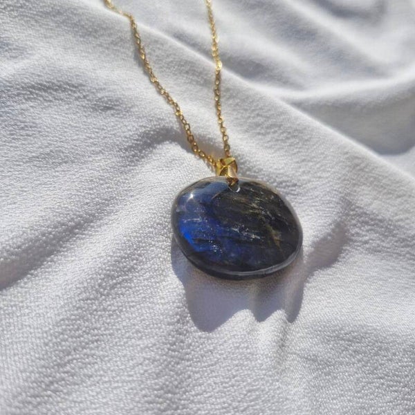 Collier en acier inoxydable doré et Labradorite