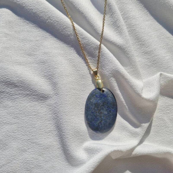 Collier en acier inoxydable doré et Lapis-Lazuli
