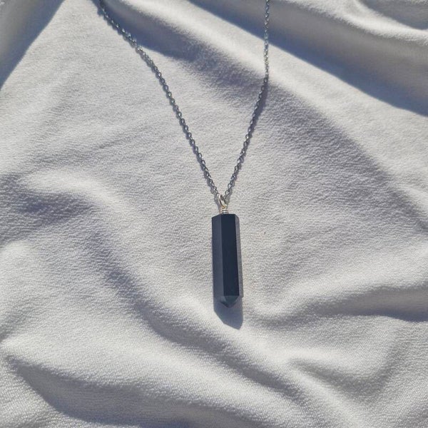 Collier en acier inoxydable et Tourmaline Noire