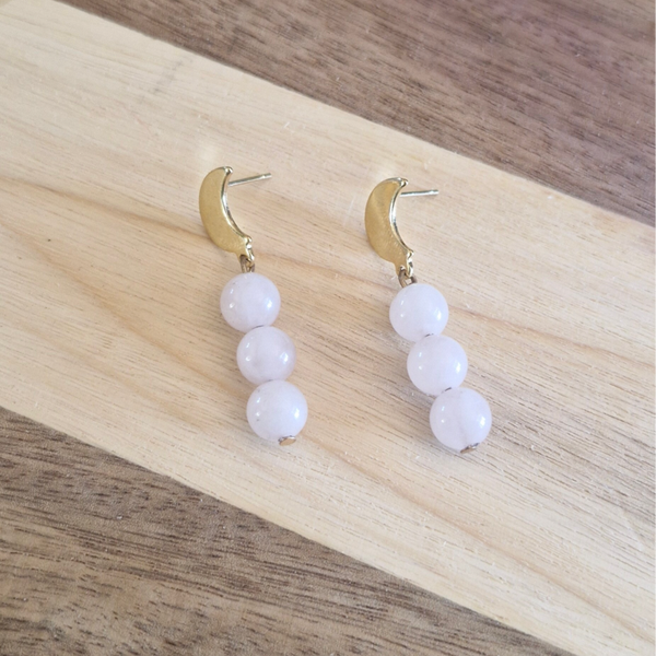 Boucles d’oreilles Quartz Rose & Lune – Douceur et Amour