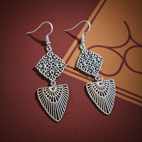 Boucles d’oreilles Mandala & Éventail – Harmonie et Élégance