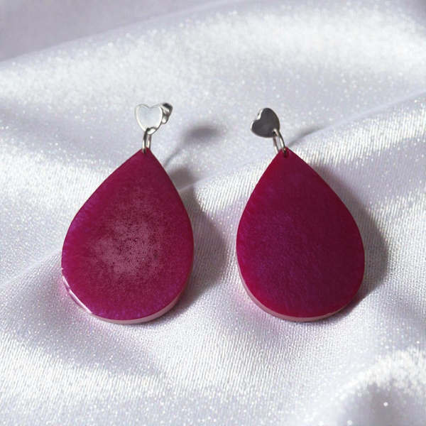 Boucles d’oreilles goutte – Résine fuchsia & acier inoxydable