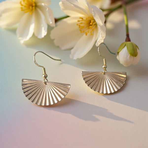Boucles d’oreilles – Éventails Dorés