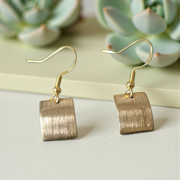 Boucles d’oreilles – Carrés Ondés Brossés