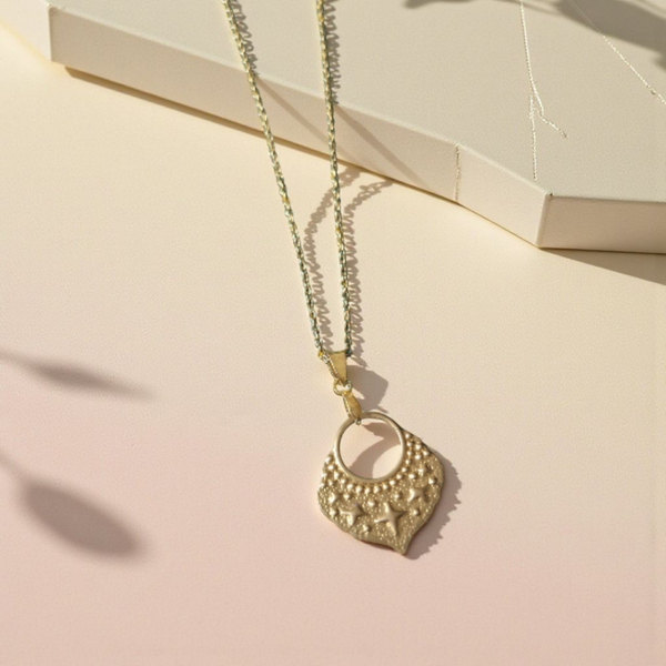 Collier Étoiles Dorées