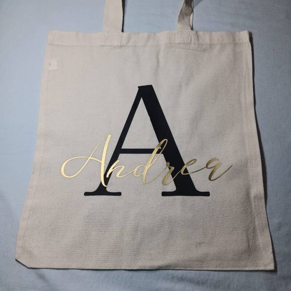Tote con tu inicial y nombre