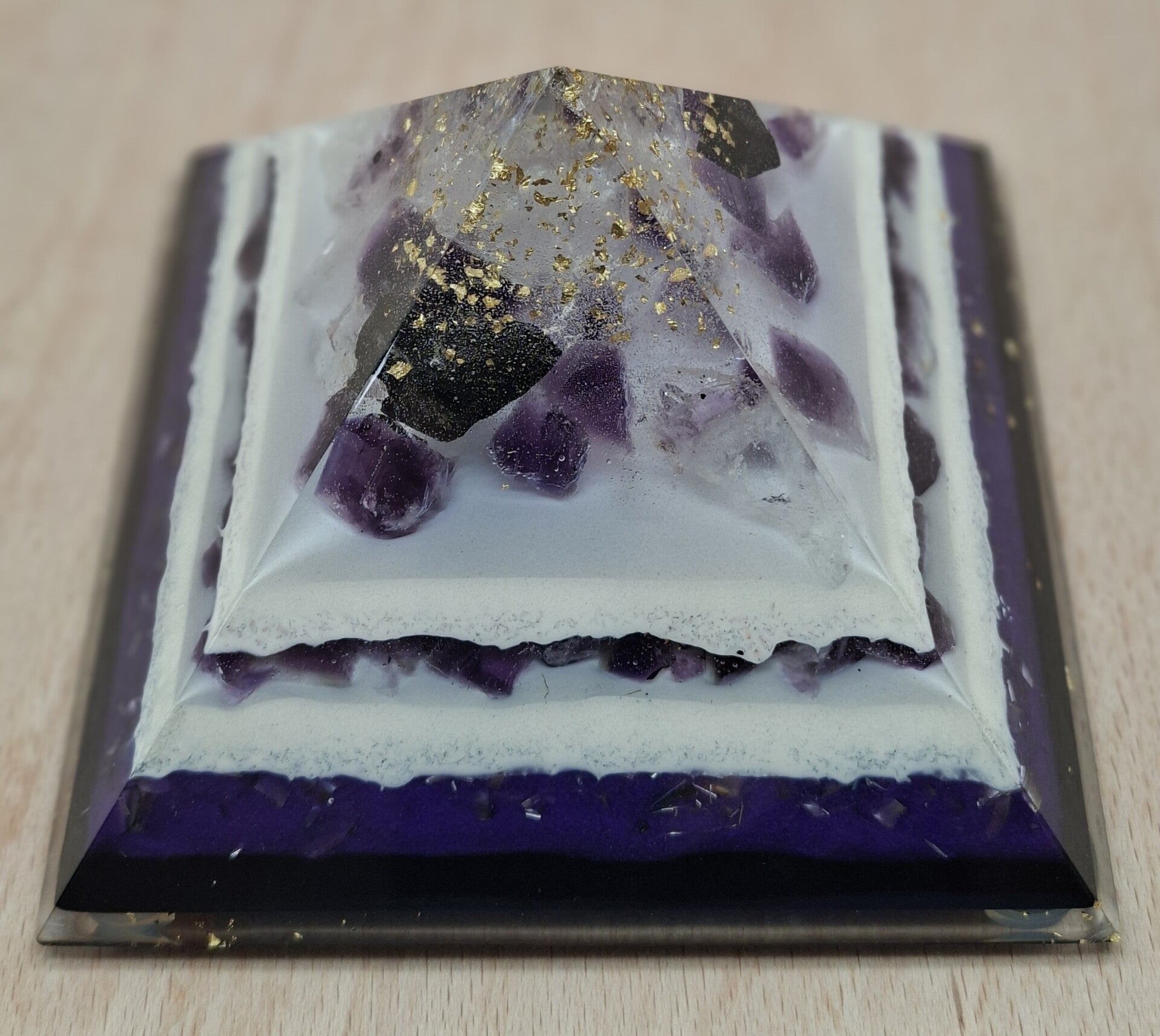 Orgonit Pyramide Amethyst
