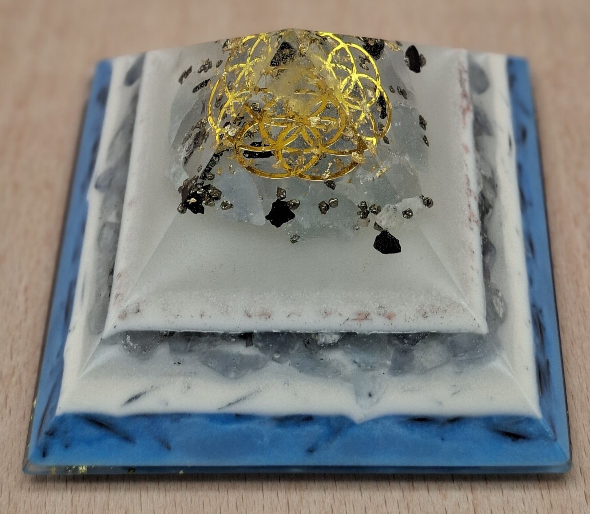 Orgonit Pyramide Coelestin