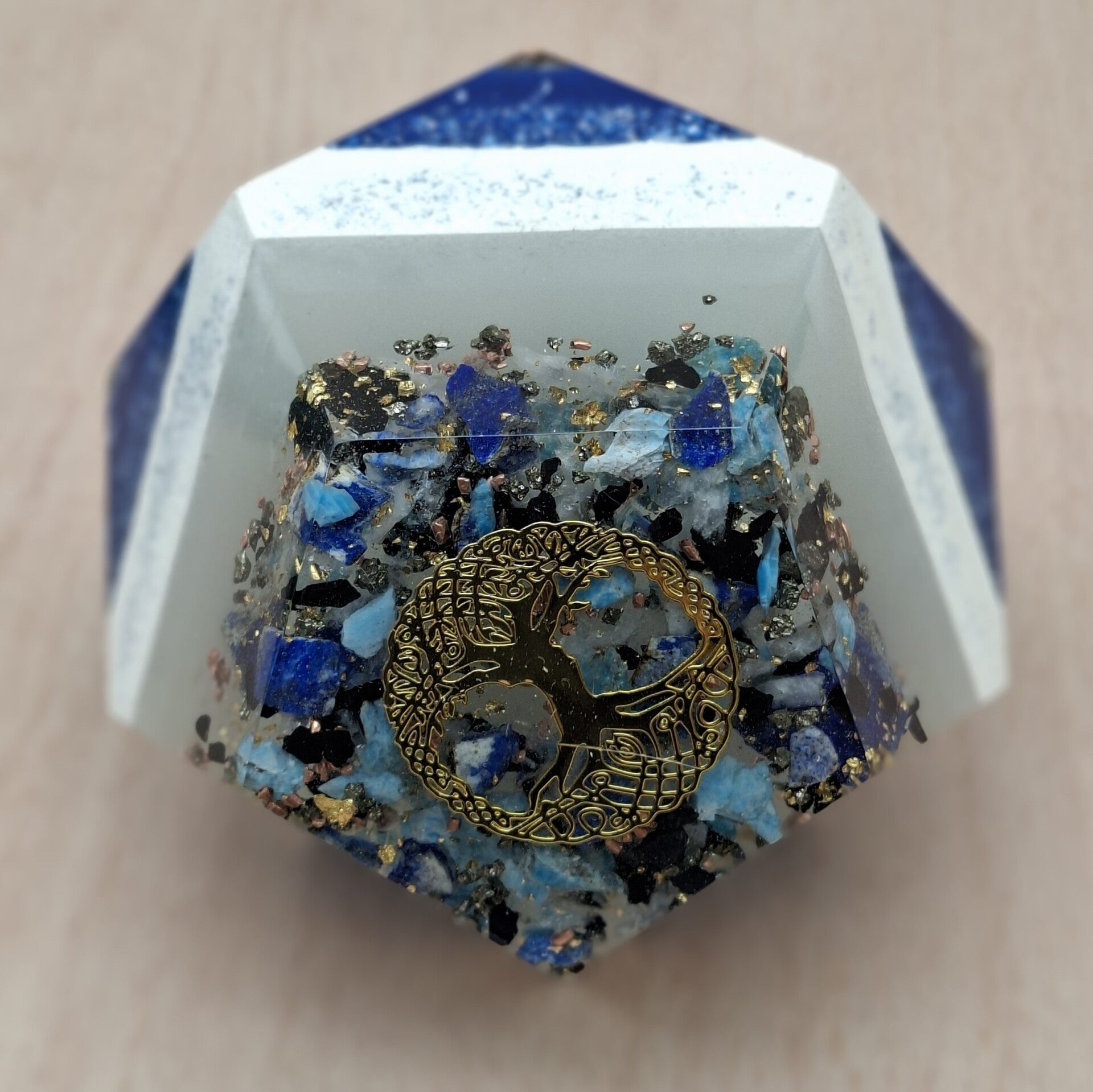 Orgonit Dodekaeder Lapislazuli / Apatit