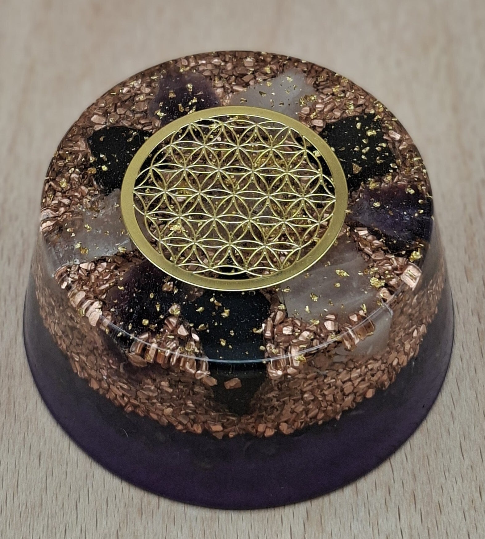 Orgonit Energiequelle Amethyst