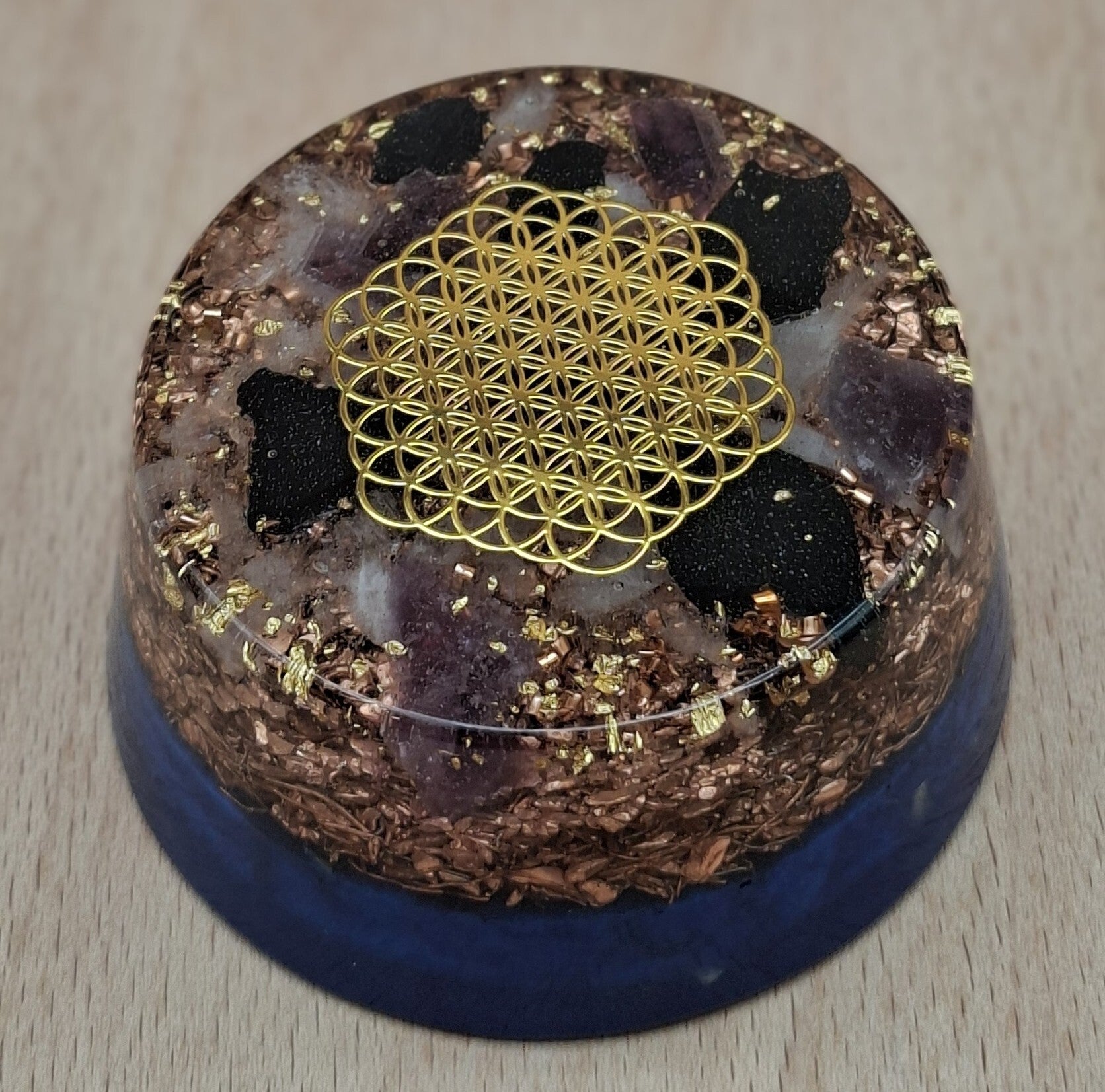 Orgonit Energiequelle Amethyst