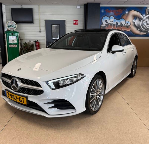 Mercedes-Benz A-klasse 250 e Business Line