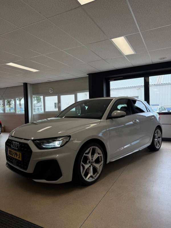 Audi A1 1.5 3xS