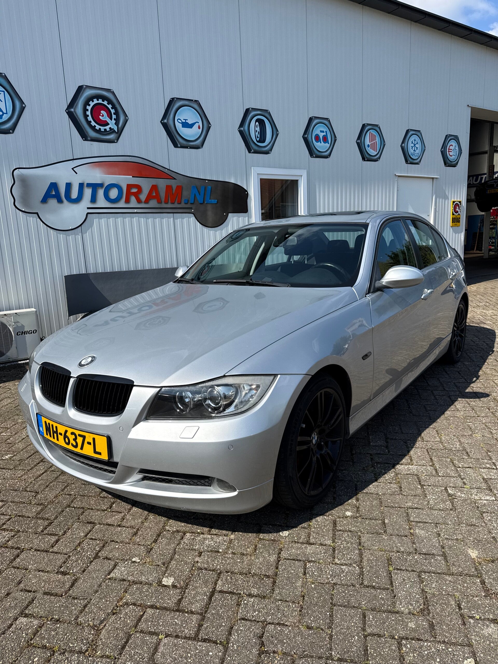BMW 3-serie 325i Executive