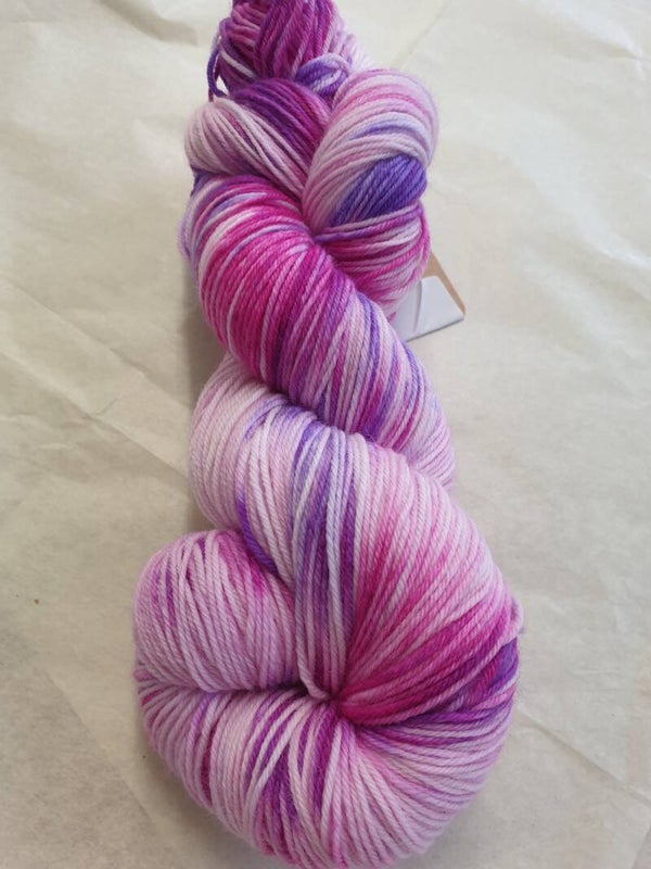 Hand dyed socks yarn. Instant Magic