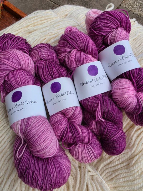 Hand dyed socks yarn. 4 ply Vimto Gradient
