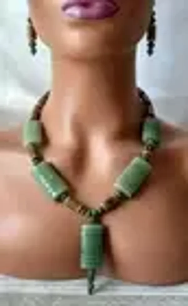Aventurine Asian Necklace & Earring Set